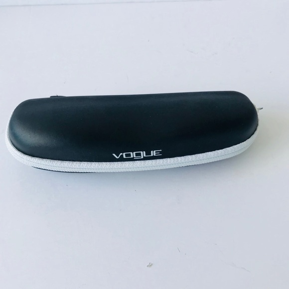 vogue sunglasses case